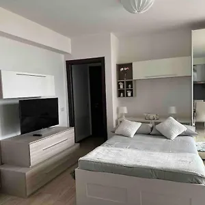  Apartamento Privato Garibaldi